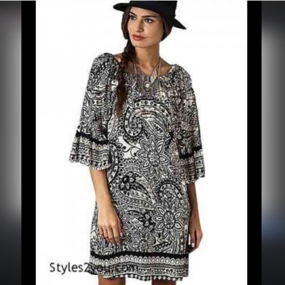 Umgee Paisley Flare Sleeve  Dress